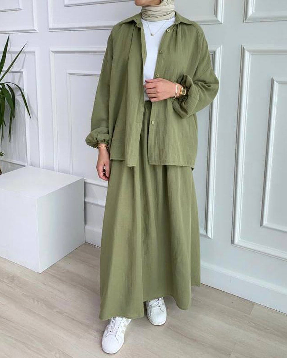 Puff sleeve blouse and skirt