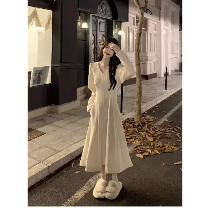 White V-neck Inner Wear Base Knitted Dress Sweater Women's