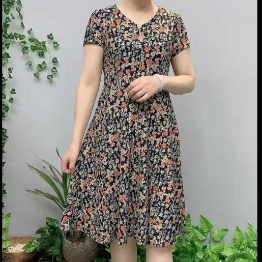 A loose MIDI dress that covers the belly