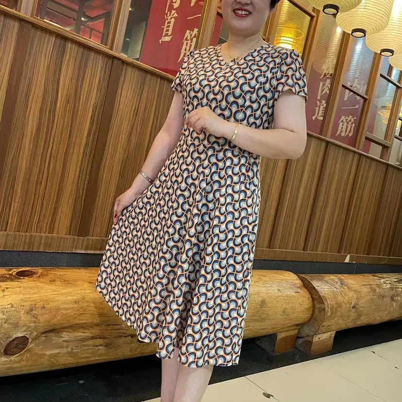 A loose MIDI dress that covers the belly