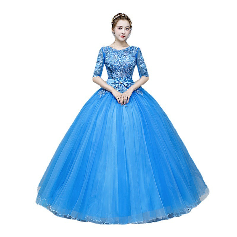 Formal dress for art examination music stage