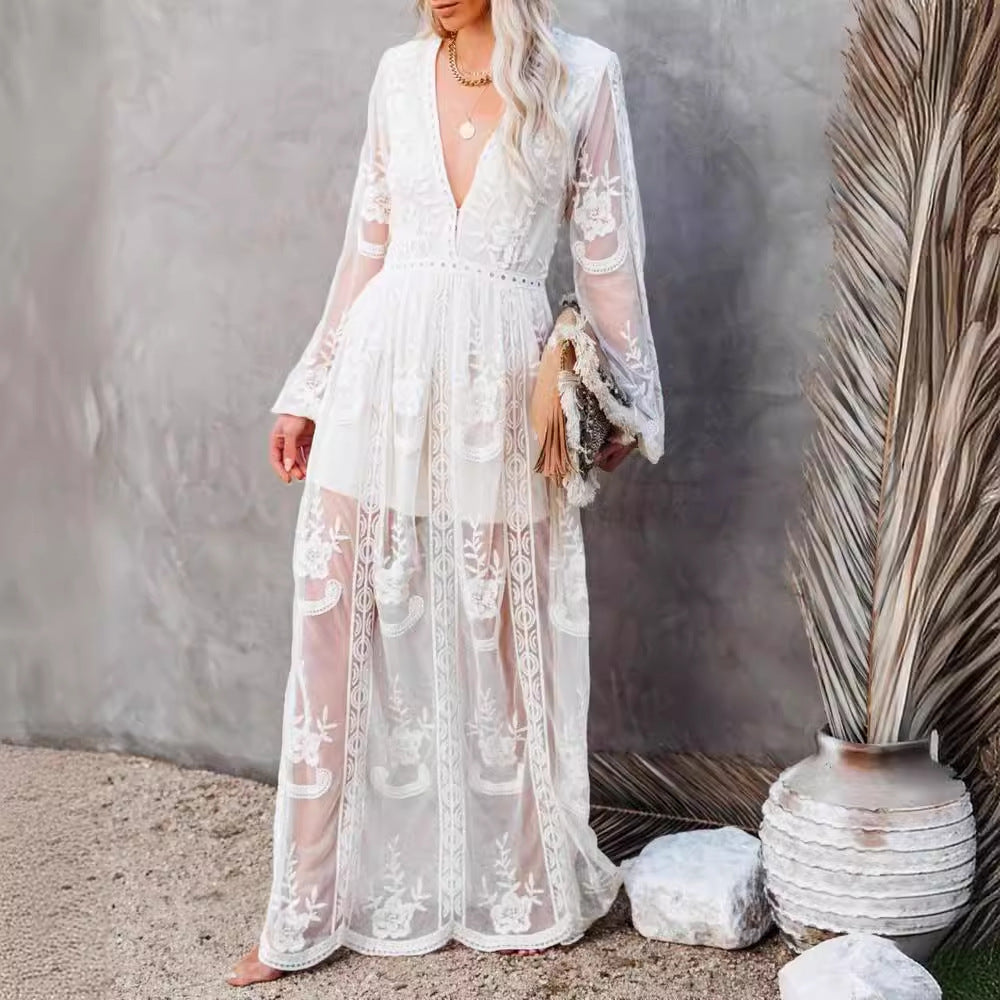 Lace long-sleeved V-neck dress