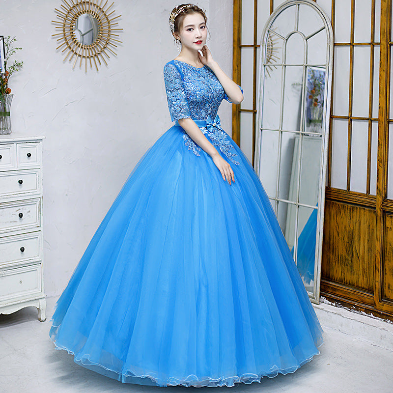 Formal dress for art examination music stage