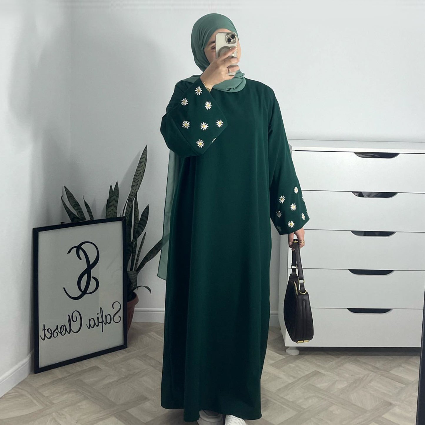 Turkey Elegant Embroidered Daisy dress Robe