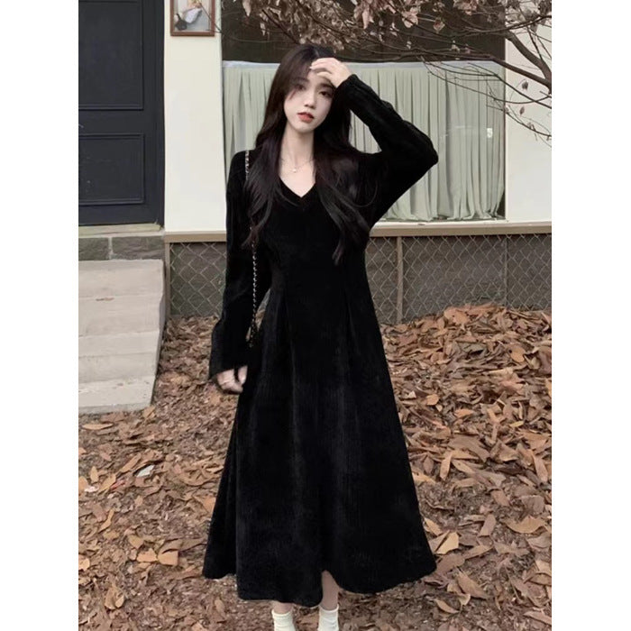 White V-neck Inner Wear Base Knitted Dress Sweater Women's